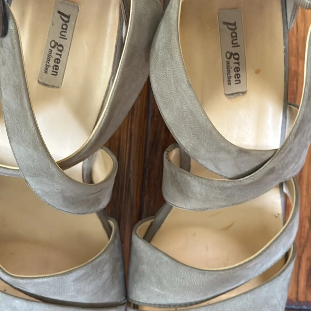 Paul Green Taylor Olive Sandal 3.5 inch Heel, size 9 US